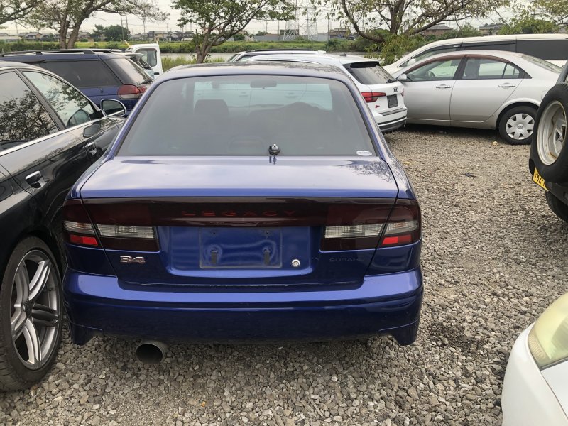 SUBARU LEGACY