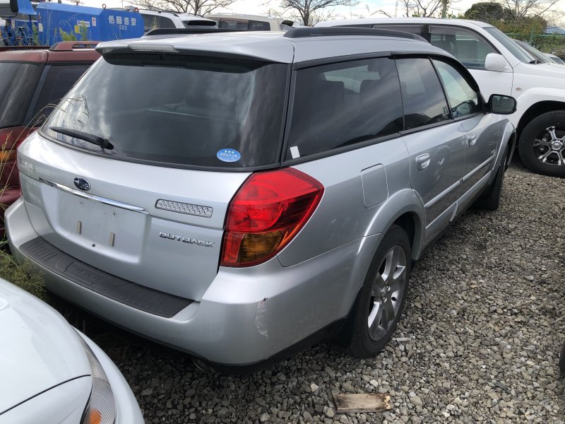 SUBARU OUTBACK