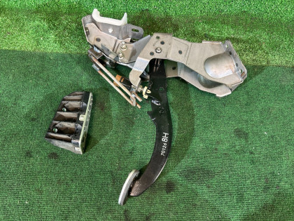 Педаль тормоза SG5