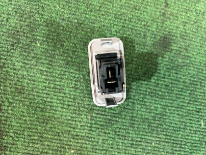 Кнопка Power/HOLD