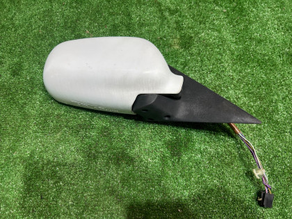 Зеркало правое BH5