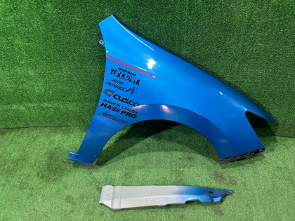 Крыло переднее правое YA5