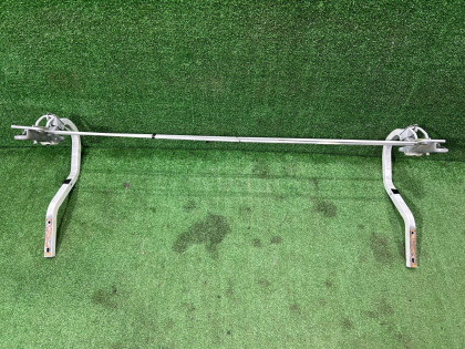 Торсионы багажника BE5