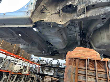 Задняя часть