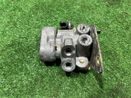 Распределитель тормозных усилий BEE