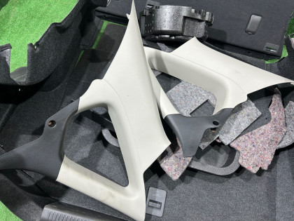 Обшивка багажника