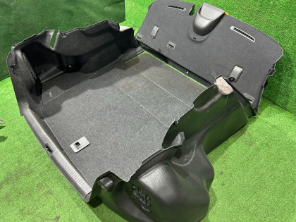 Обшивка багажника