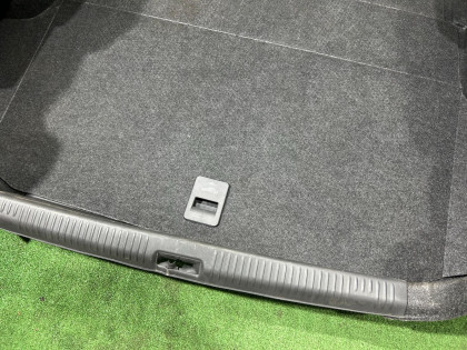 Обшивка багажника