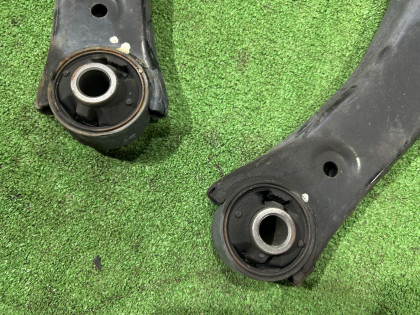 Рычаги передние