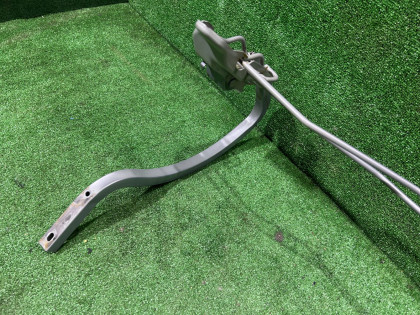 Торсионы багажника