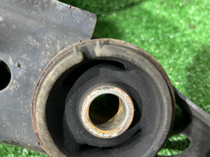 Балка задняя