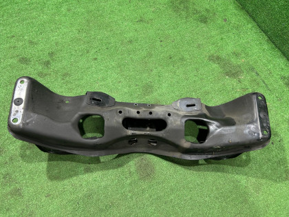 Балка передняя