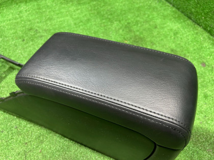 Бардачок подлокотник