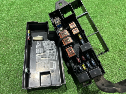 Блок предохранителей