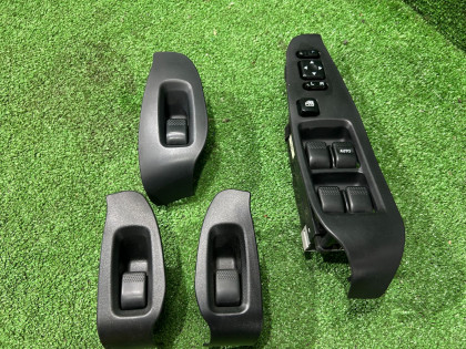 Блок управления стеклоподъемниками