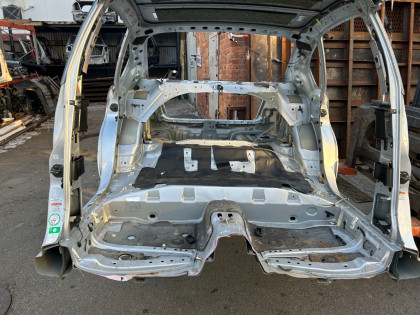 Задняя часть