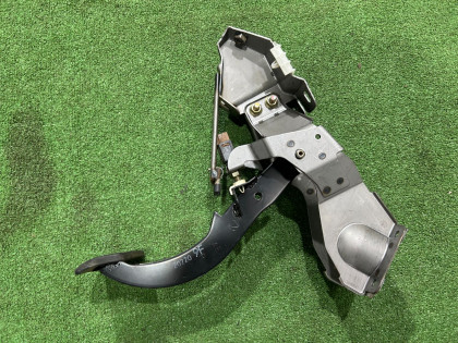 Концевик педали тормоза SUBARU LEGACY OEM 83311AA011 36015GA120 36013AE080 BE5 2002 EJ206 AT