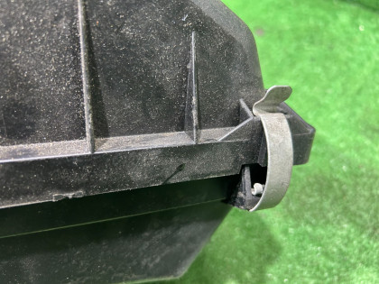 Корпус воздушного фильтра SUBARU LEGACY OEM 46052FE000 46051AE000 BE5 2002 EJ206 AT