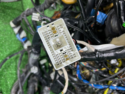 Коса SUBARU LEGACY OEM 81200AE590 BE5 2002 EJ206 AT