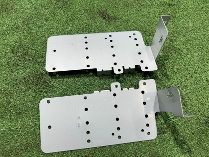 Крепление магнитофона