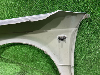 Крыло переднее правое SUBARU LEGACY BE5 2002 SILVER 01G