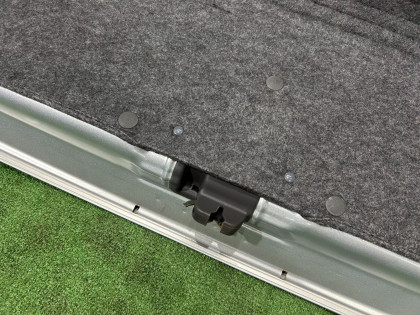 Крышка багажника SUBARU LEGACY OEM 57501AE040 BE5 2002 SILVER 01G