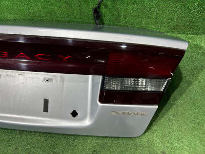 Крышка багажника SUBARU LEGACY OEM 57501AE040 BE5 2002 SILVER 01G