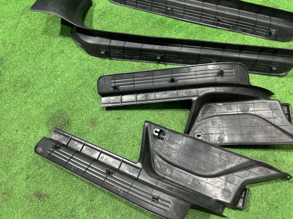 Накладки на пороги SUBARU LEGACY OEM 94060AE000ML 94060AE010ML 94061AE120ML 94061AE010ML BE5 2002 SILVER 01G