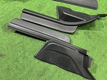 Накладки на пороги SUBARU LEGACY OEM 94060AE000ML 94060AE010ML 94061AE120ML 94061AE010ML BE5 2002 SILVER 01G