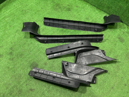 Накладки на пороги SUBARU LEGACY OEM 94060AE000ML 94060AE010ML 94061AE120ML 94061AE010ML BE5 2002 SILVER 01G