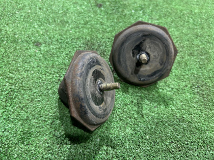 Отбойники рычагов задние