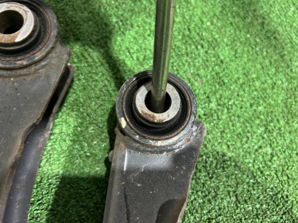 Рычаги задние