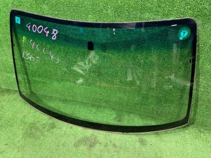 Стекло лобовое