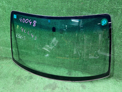 Стекло лобовое