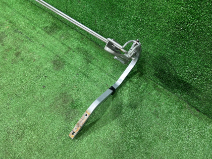 Торсионы багажника