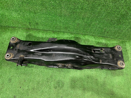 Балка задняя