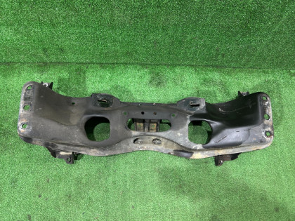 Балка передняя