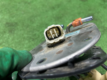 Бензонасос