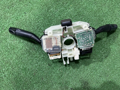 Блок подрулевых переключателей