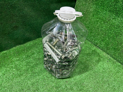 Болты 5 литров