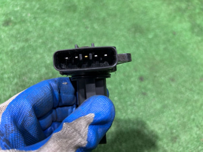 Датчик расхода воздуха МАФ SUBARU FORESTER OEM 22680AA310 SG5 2007 EJ205 AT