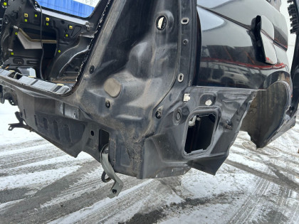 Задняя часть