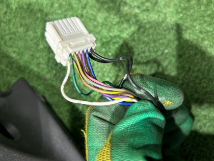 Зеркало левое