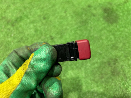 Кнопка аварийной остановки