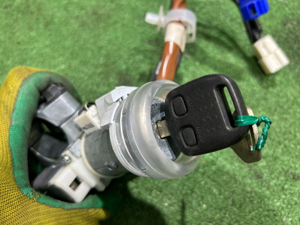 Комплект замков замок зажигания SUBARU FORESTER OEM 57491SA210 SG5 2007 BLACK 32J