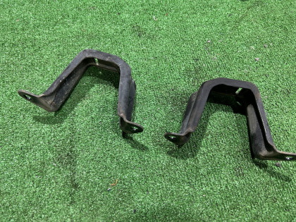 Крепление заднего стабилизатора