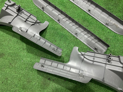 Накладки на пороги SUBARU FORESTER OEM 94060SA080ND 94060SA090ND 94061SA001ND 94061SA011ND SG5 2007 BLACK 32J