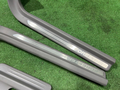 Накладки на пороги SUBARU FORESTER OEM 94060SA080ND 94060SA090ND 94061SA001ND 94061SA011ND SG5 2007 BLACK 32J