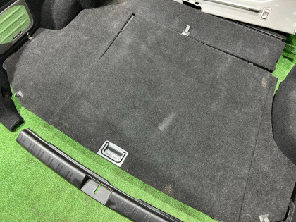 Обшивка багажника