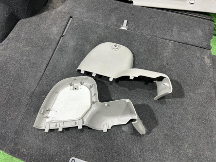 Обшивка багажника